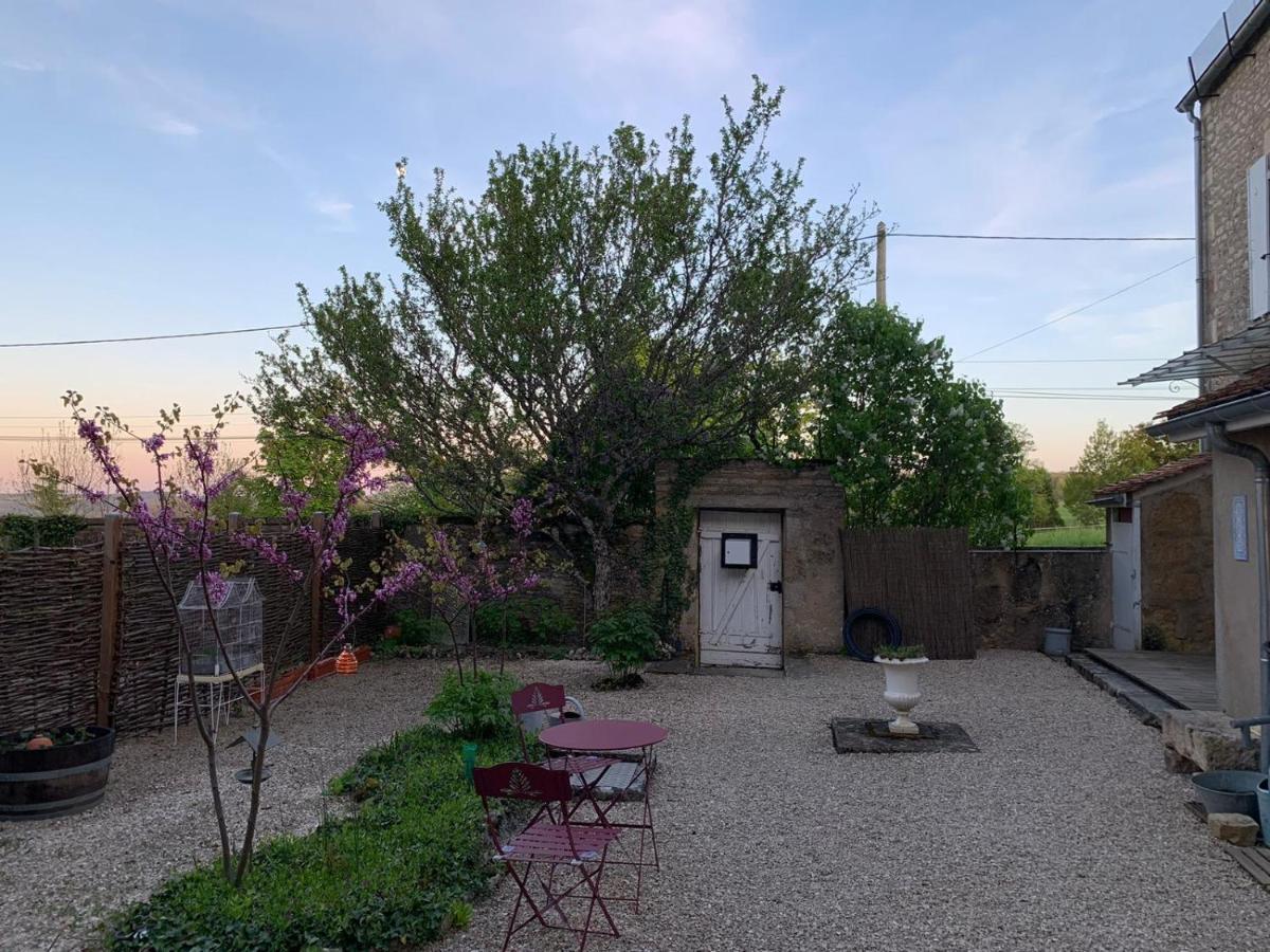 La Flavignienne Bed and Breakfast Flavigny-sur-Ozerain Buitenkant foto