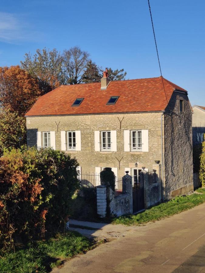 La Flavignienne Bed and Breakfast Flavigny-sur-Ozerain Buitenkant foto
